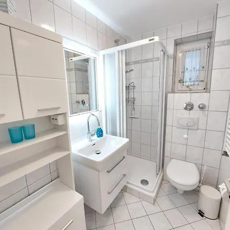 Ferienwohnung Strandvogel 3 Mit Balkon *